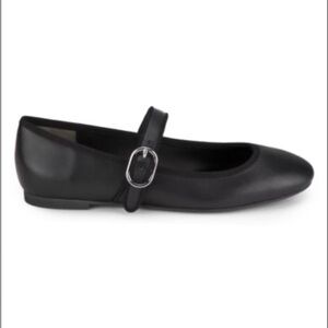 NWT Stuart Weitzman Alice Leather Flat